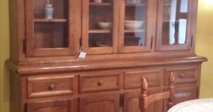 Credenza della nonna in legno massello di castagno 